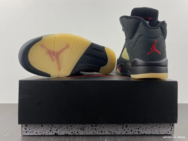 Rep Noir Air Jordan Off 5 DR0092-001 Gore-Tex 0823